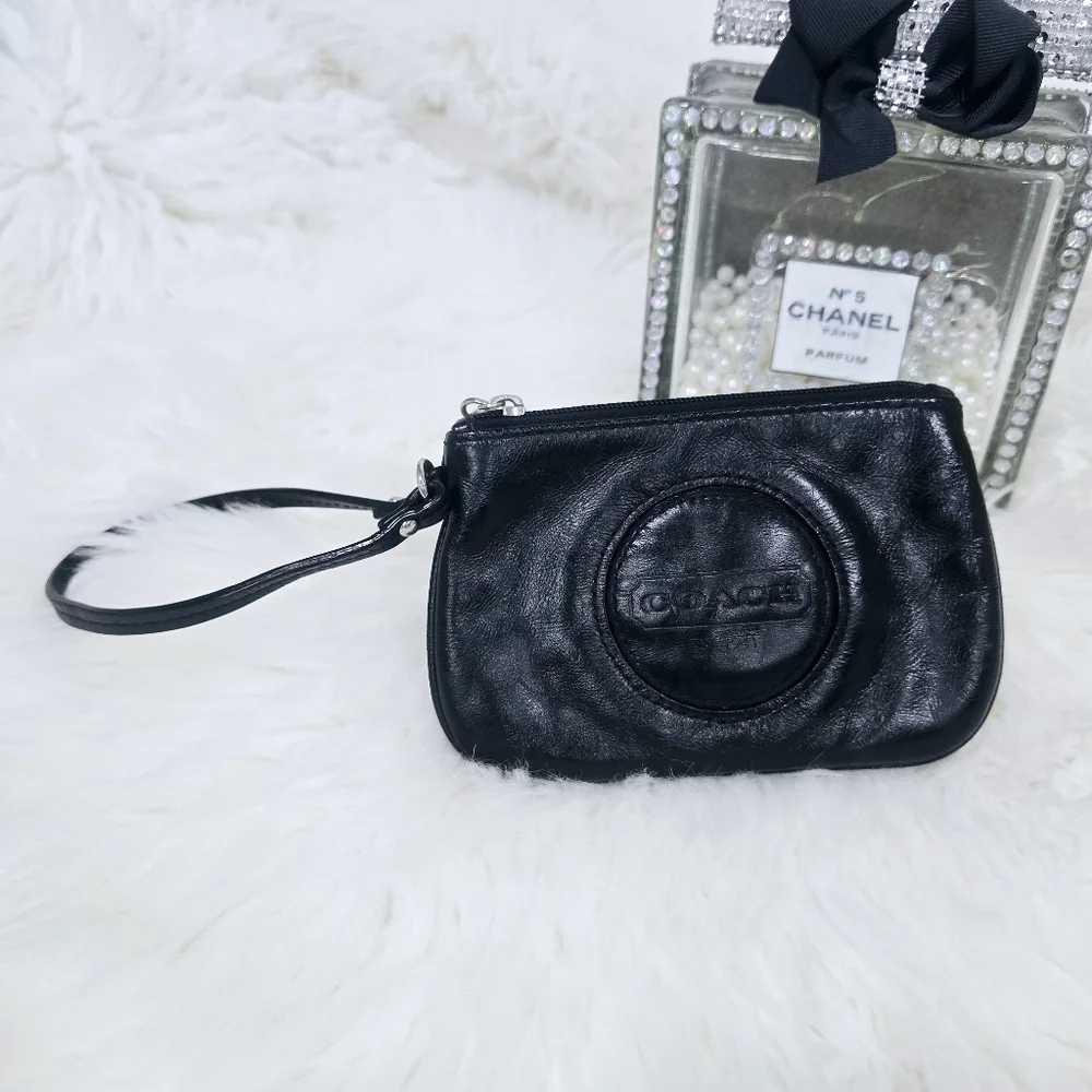 Coach black leather wristlet